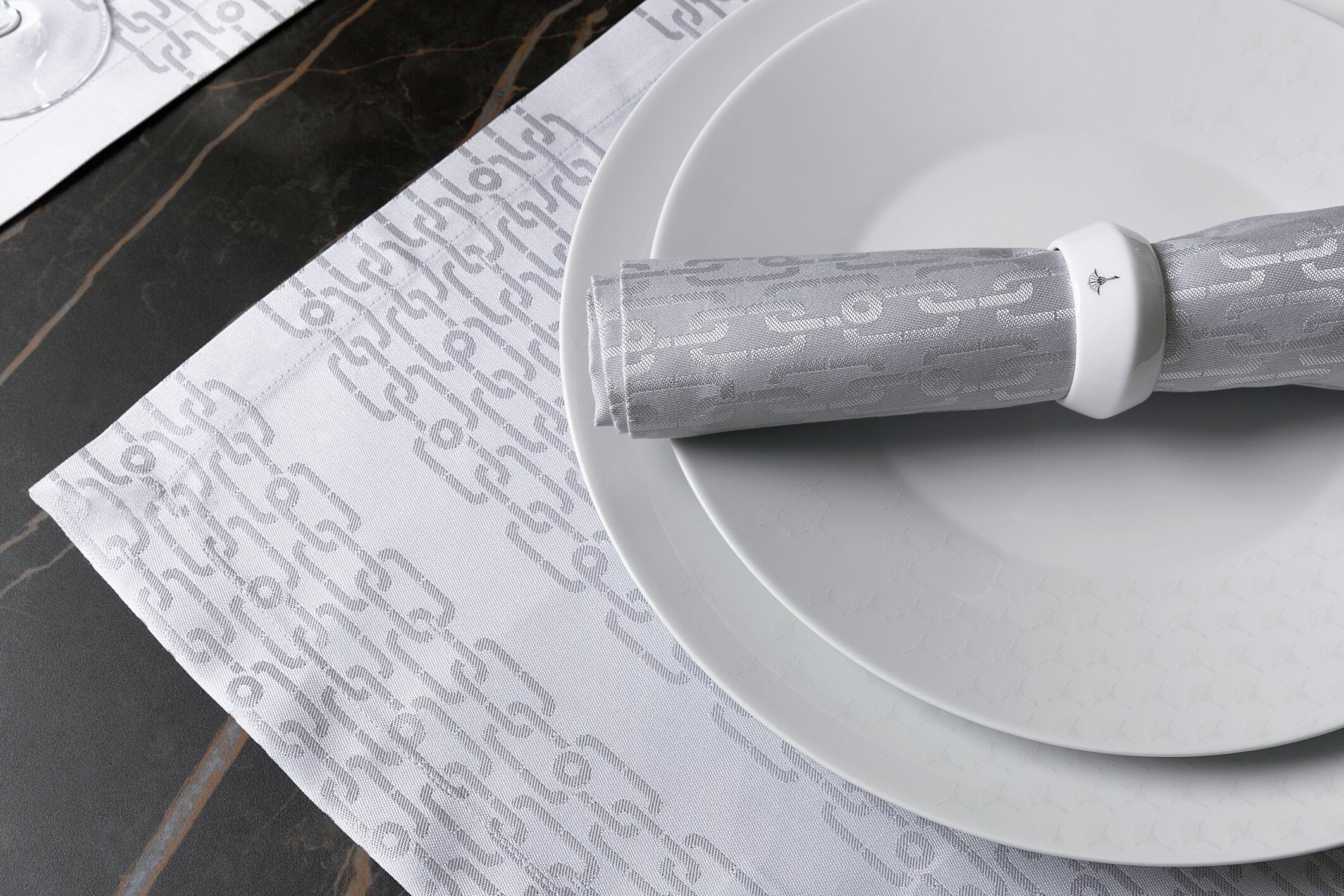 Tischdecken & Platzsets