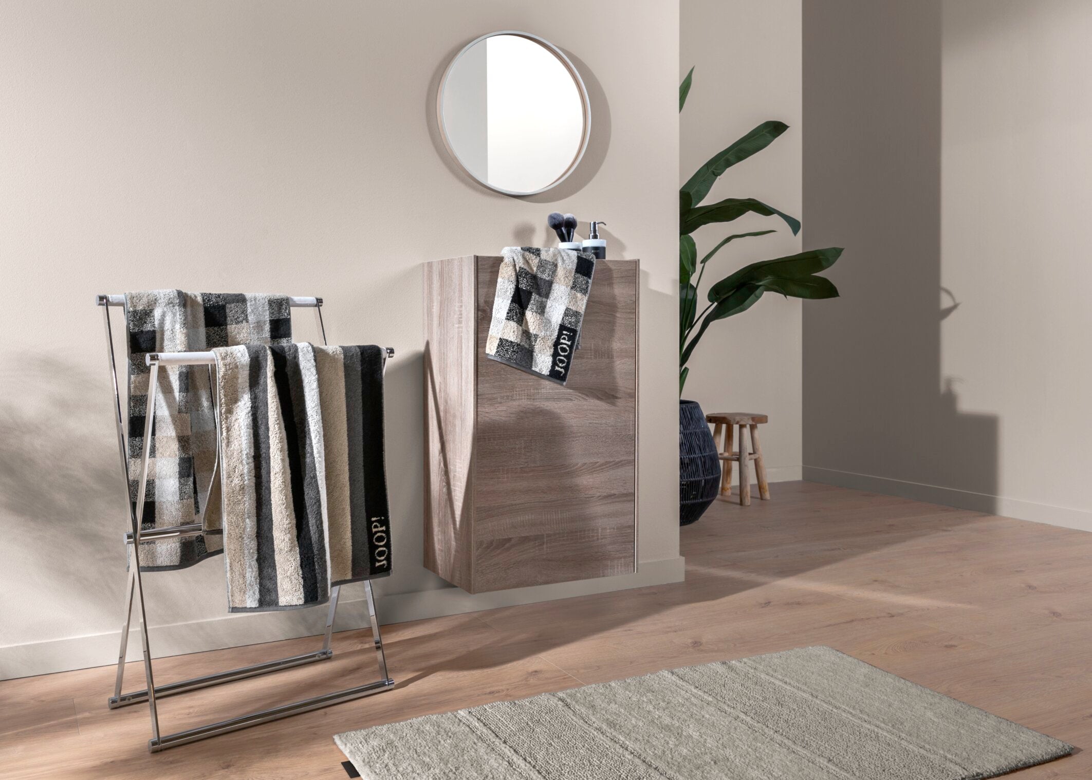 JOOP! VIBE Badteppich 70x120 cm, Stein