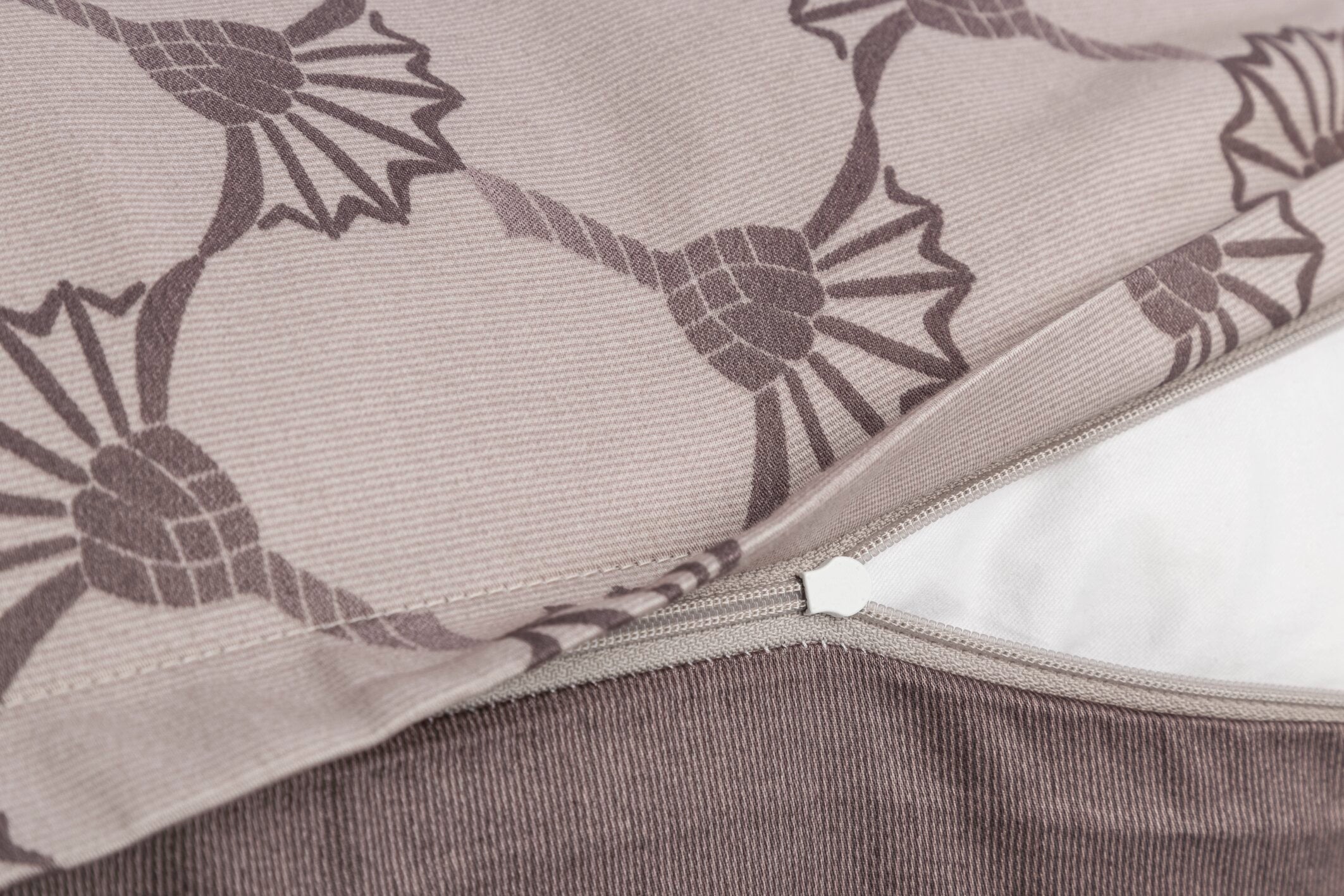 JOOP! CORNFLOWER DOUBLE Kissenbezug 80x80 cm, Taupe