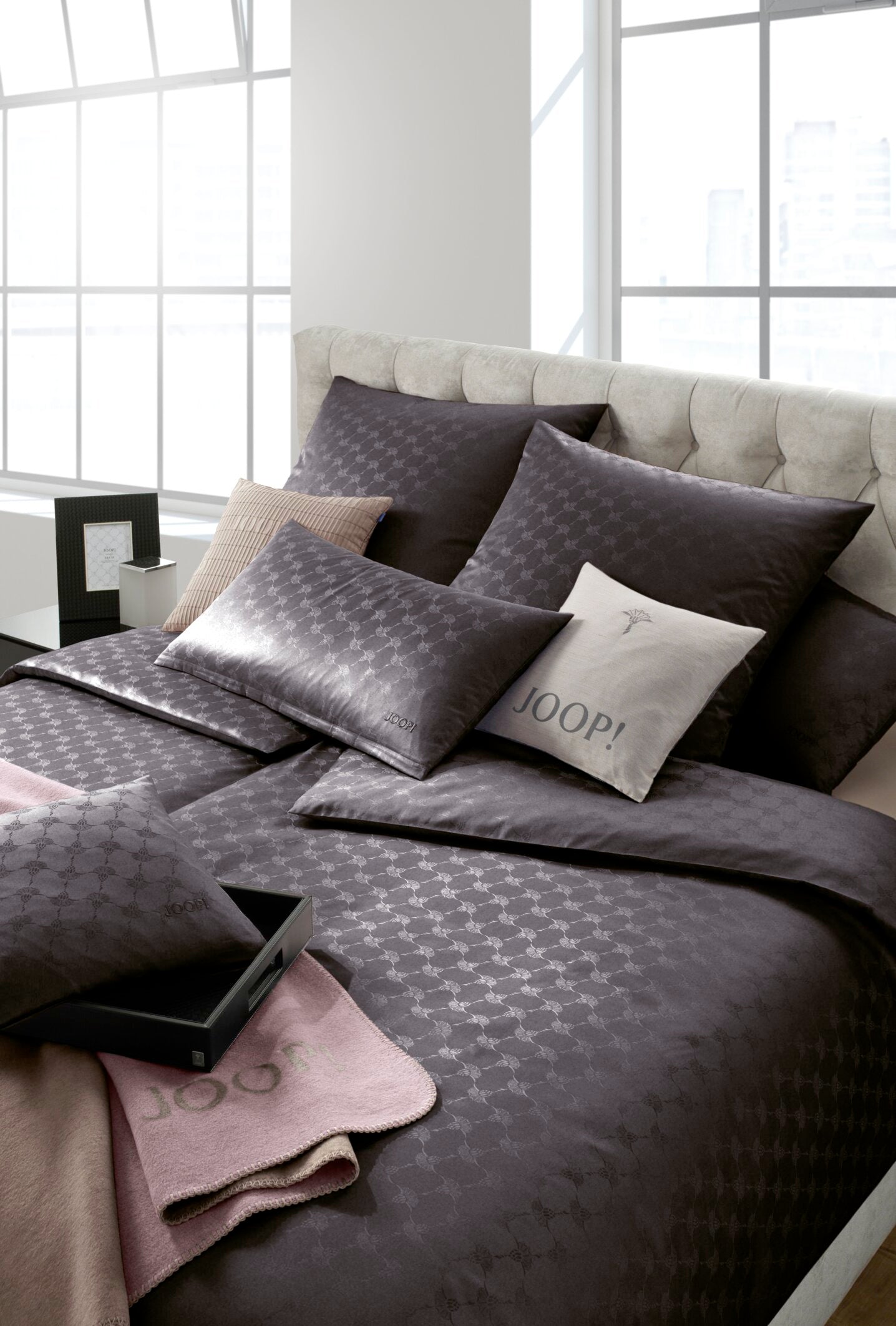 JOOP! CORNFLOWER Garnitur 200x200 cm, Quarz