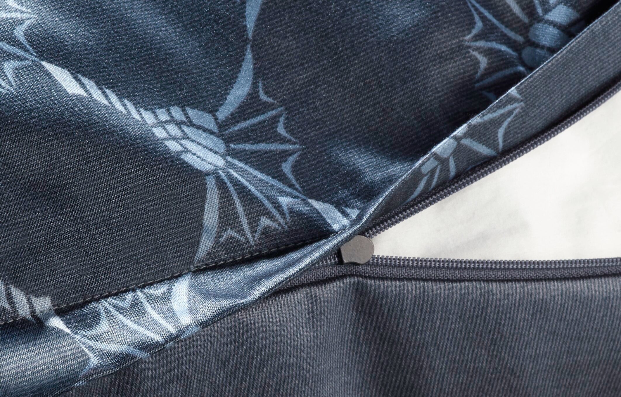 JOOP! CORNFLOWER GRADIANT Kissenbezug 40x40 cm, Graphit