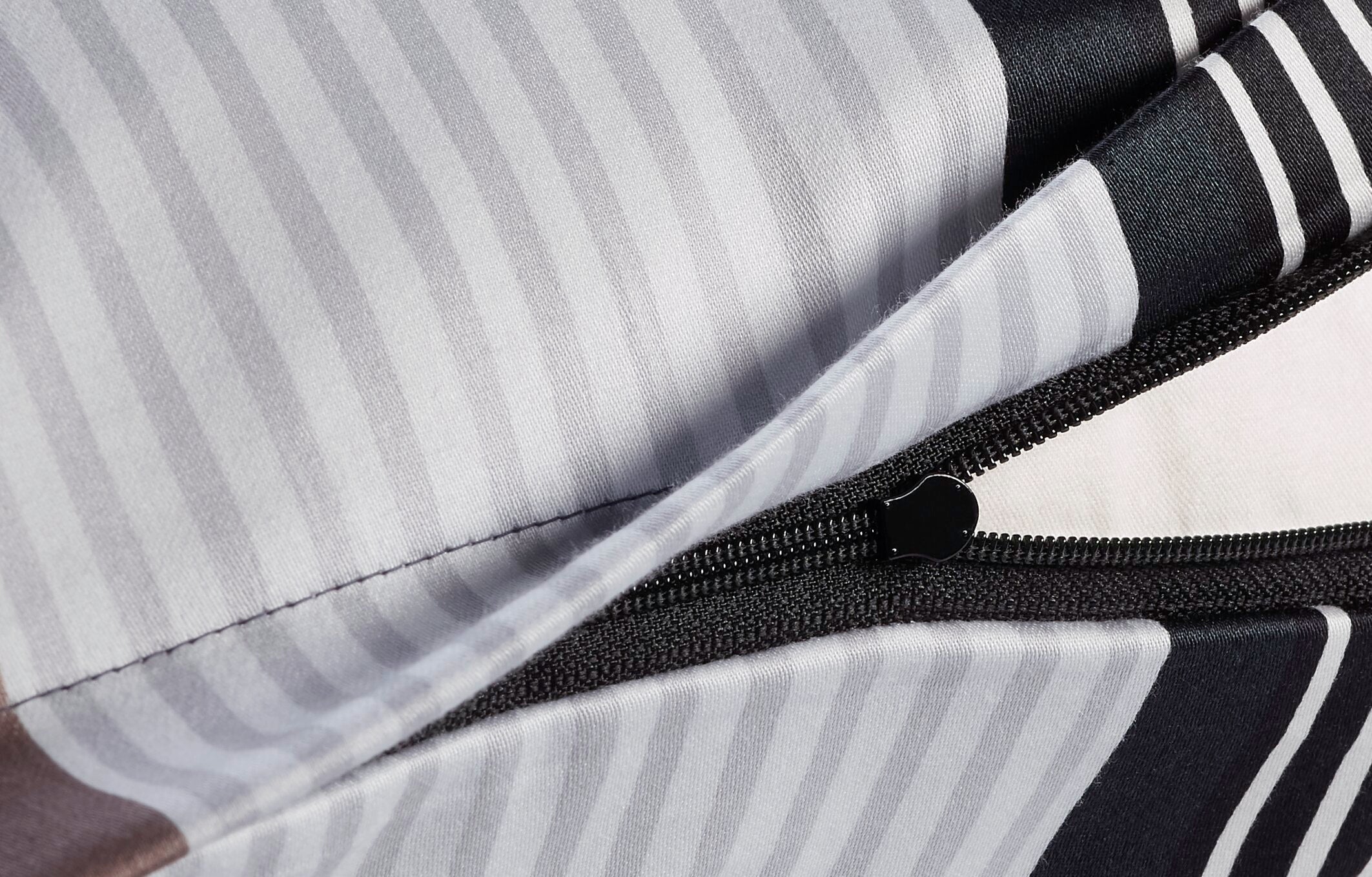 JOOP! CORNFLOWER STRIPES Garnitur 200x220 cm, Deep Stone