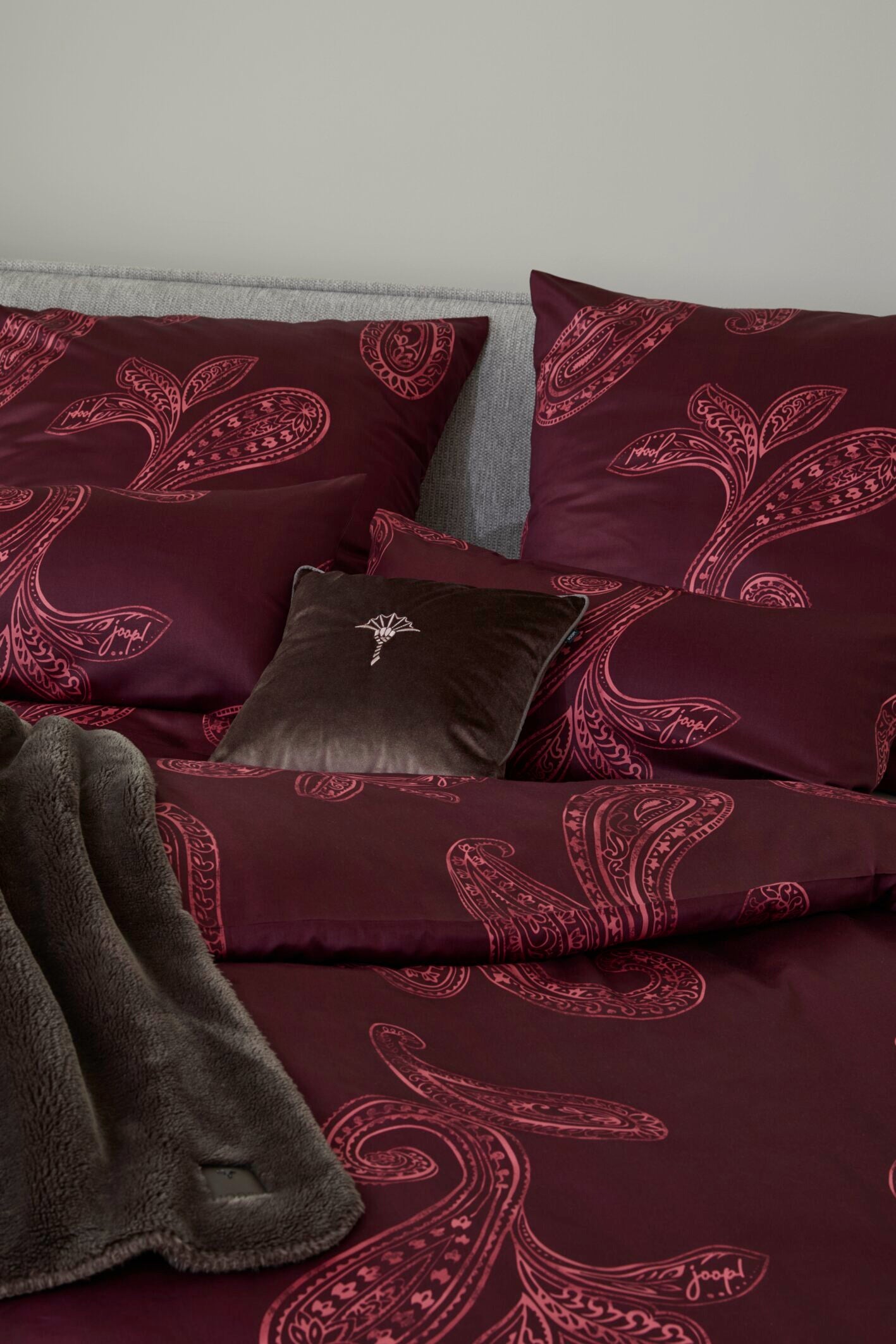 JOOP! PAISLEY Garnitur 135x200 cm, Rouge