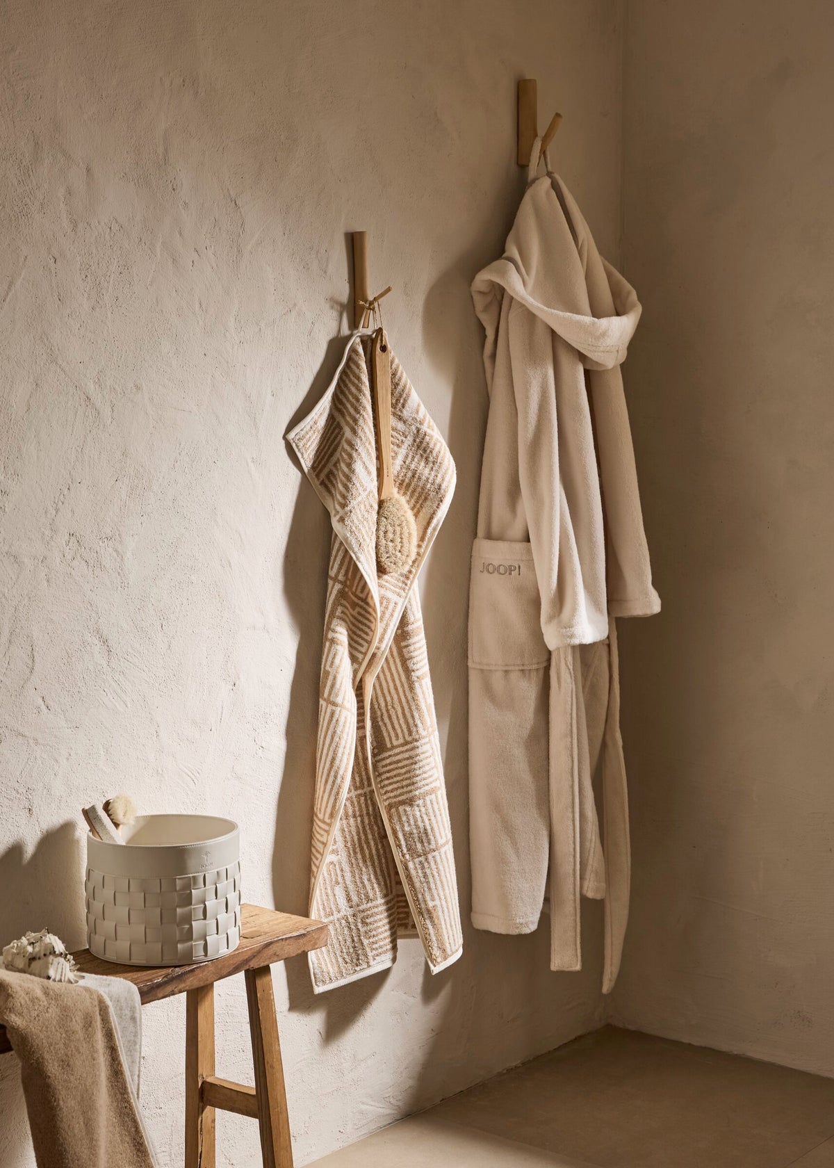 JOOP! BARS ALLOVER Duschtuch 80x150 cm, Creme