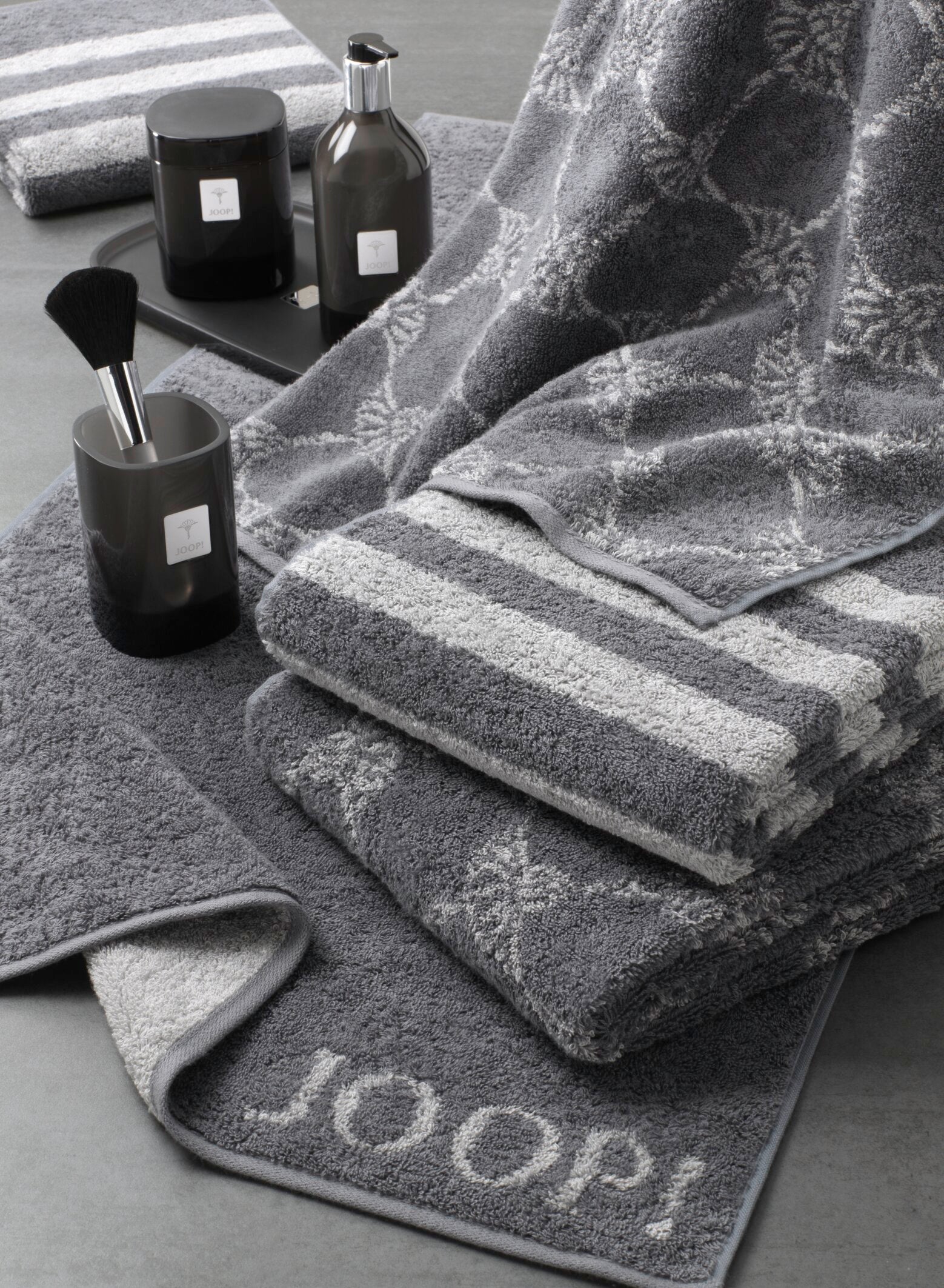 JOOP! CLASSIC DOUBLEFACE Handtuch 2er-Set 50x100 cm, Anthrazit