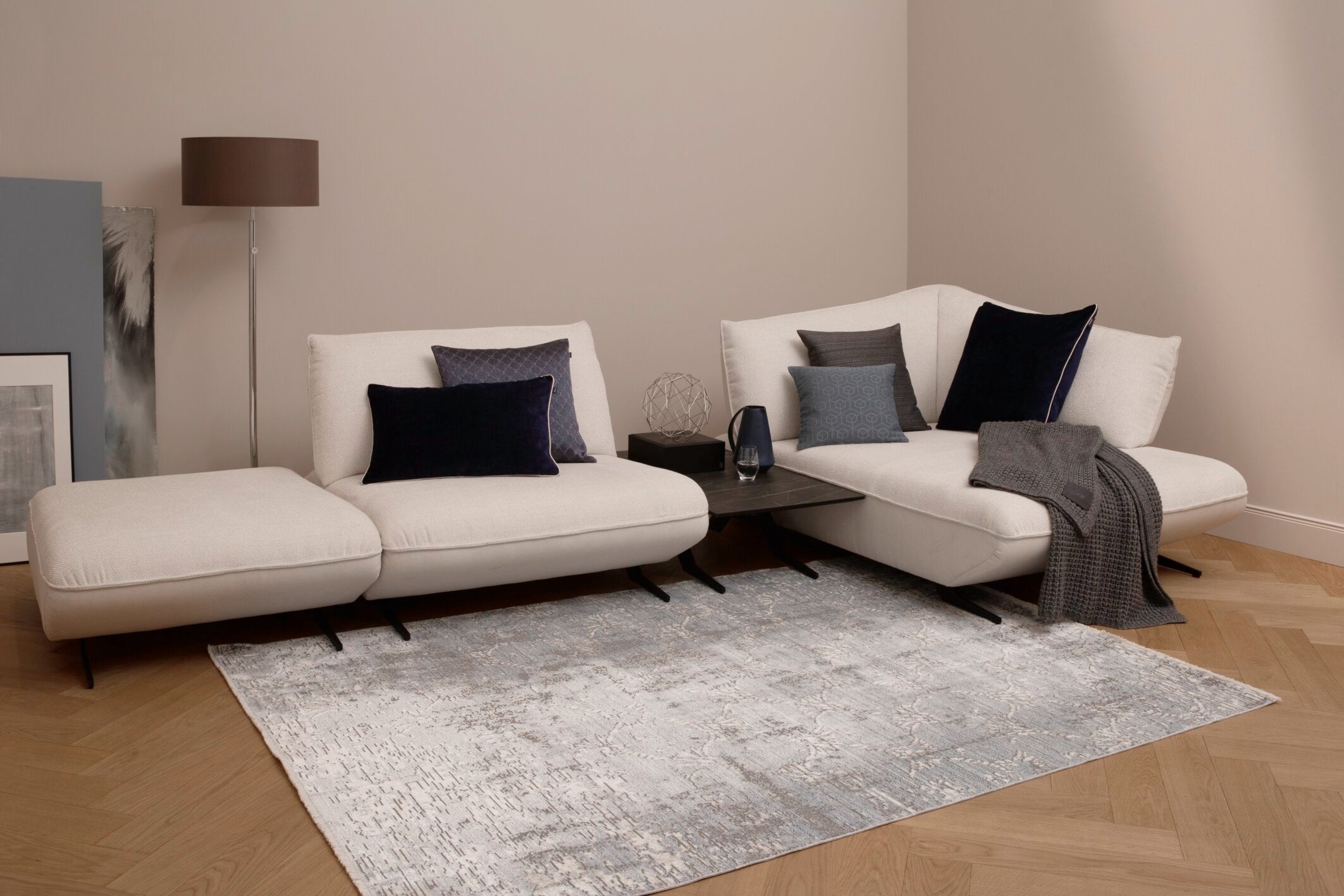 JOOP! FADED CORNFLOWER Teppich 140x200cm, Silber