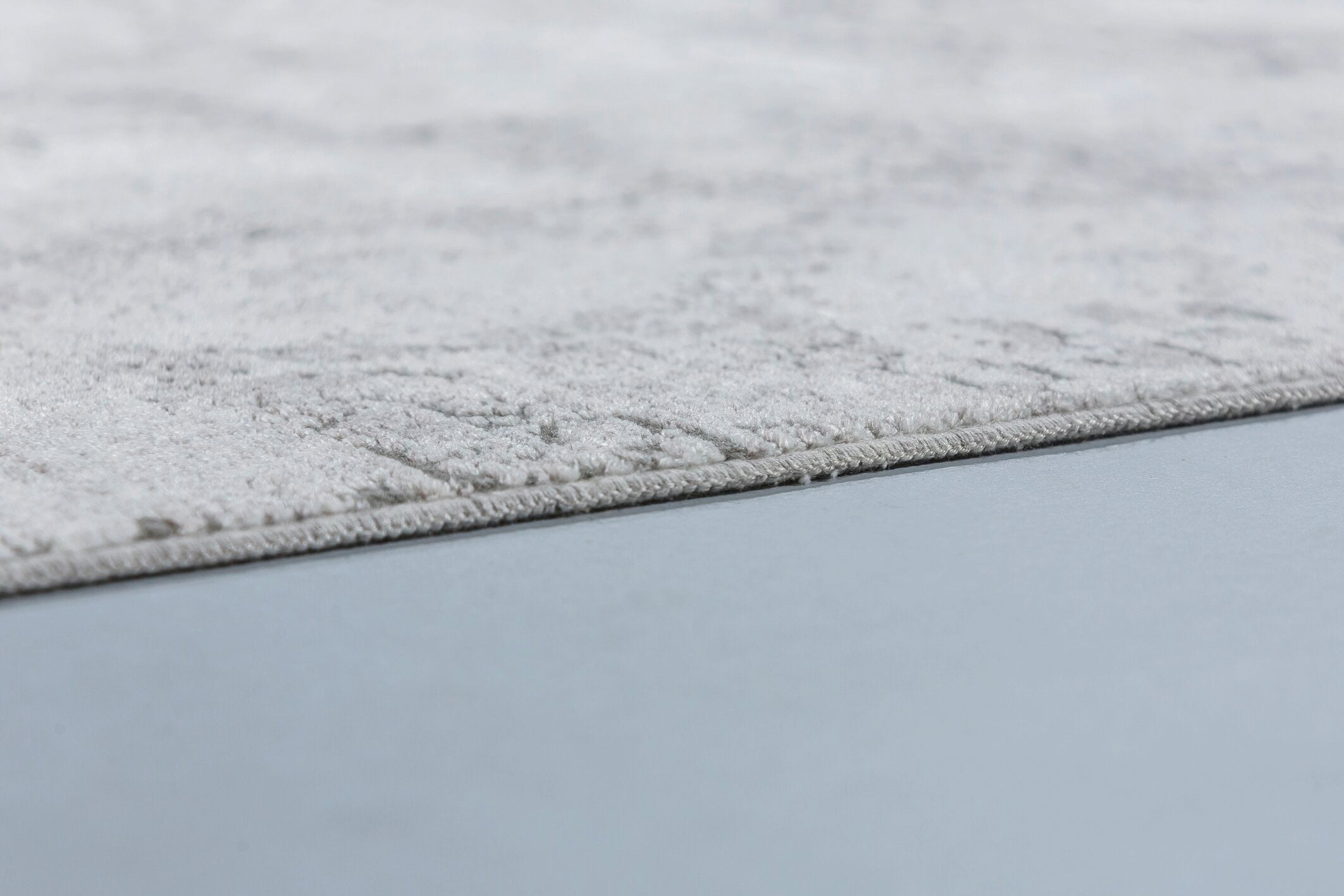 JOOP! FADED CORNFLOWER Teppich 170x240cm, Silber