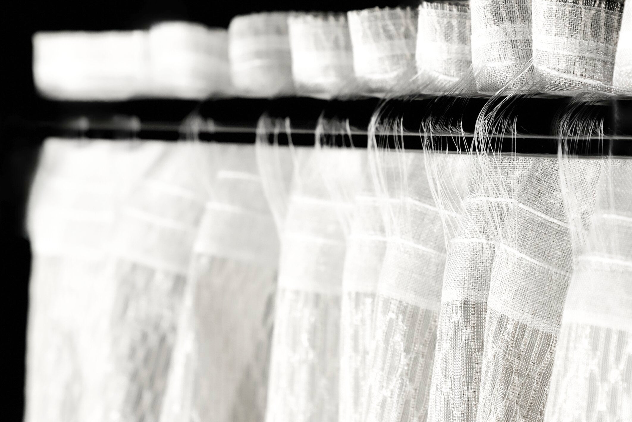 JOOP! GLANCE Fertigvorhang 135x250 cm, Creme