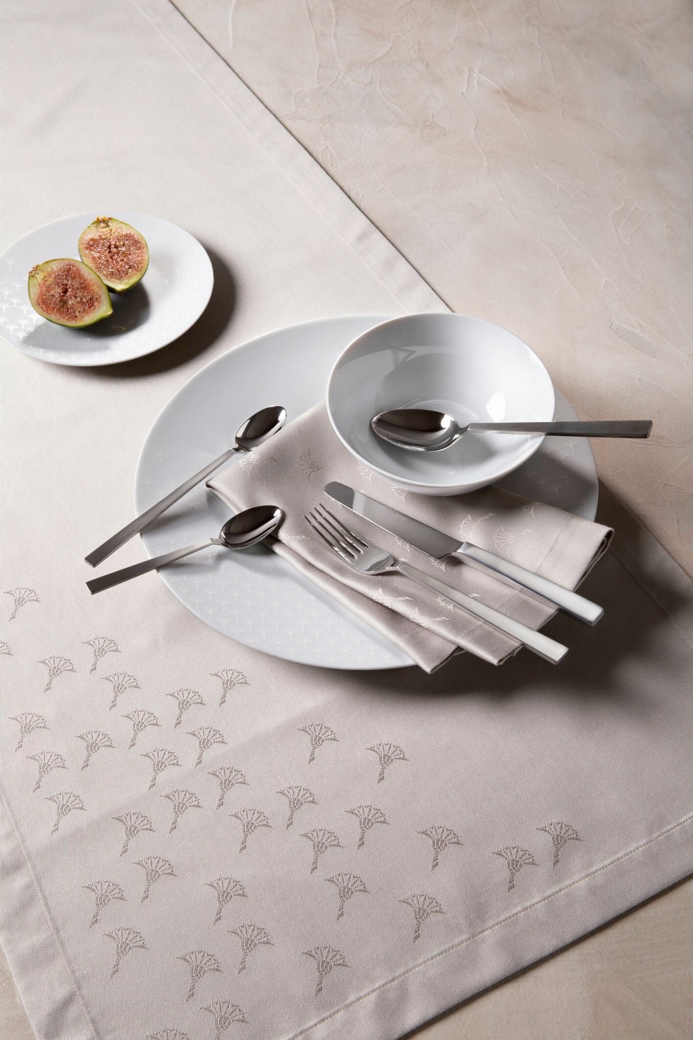 JOOP! FADED CORNFLOWER Tischläufer