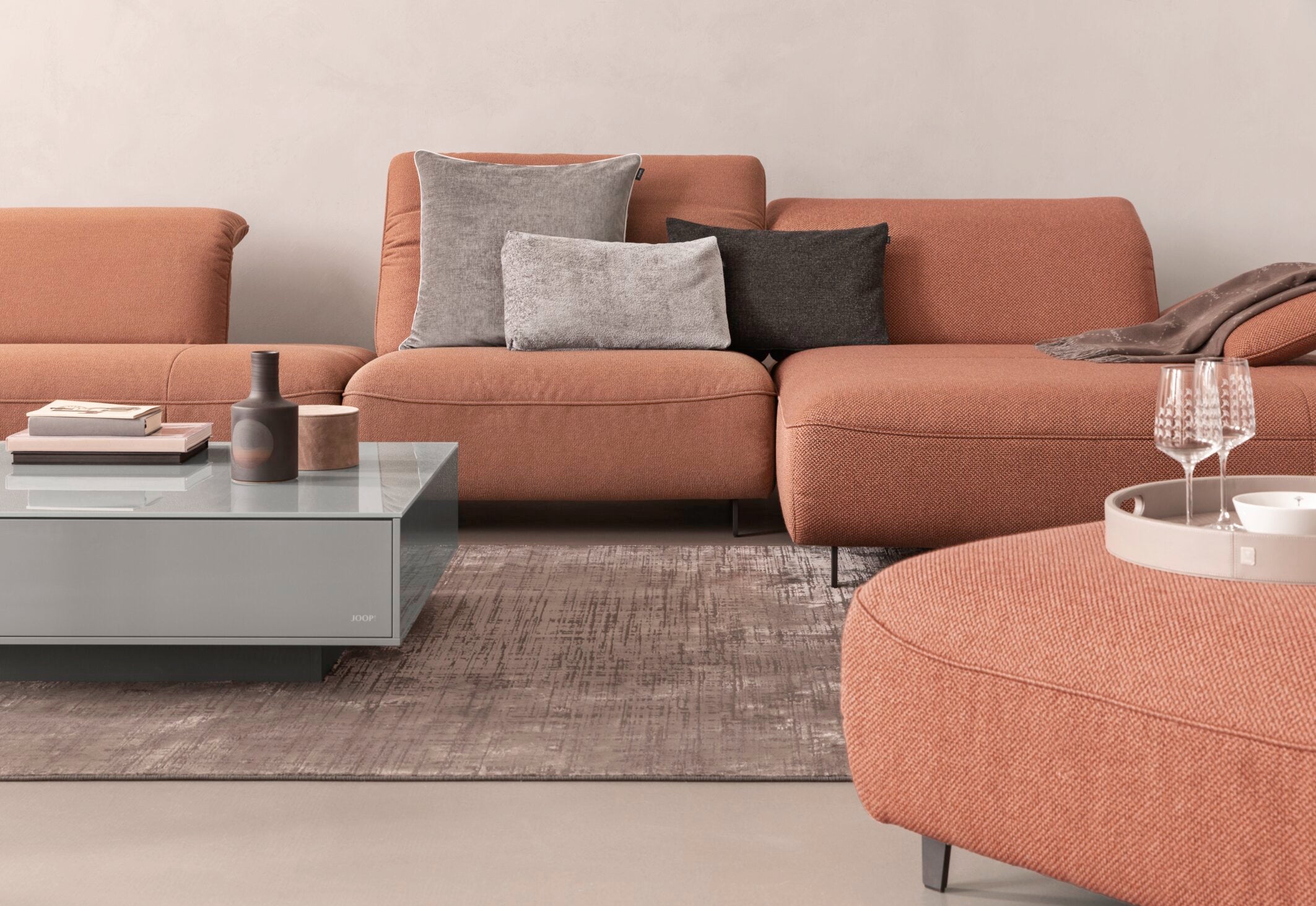 JOOP! FABRICS COLLECTION CHENILLO Polsterkissen mit Vließfüllung 60x60 cm, Grau