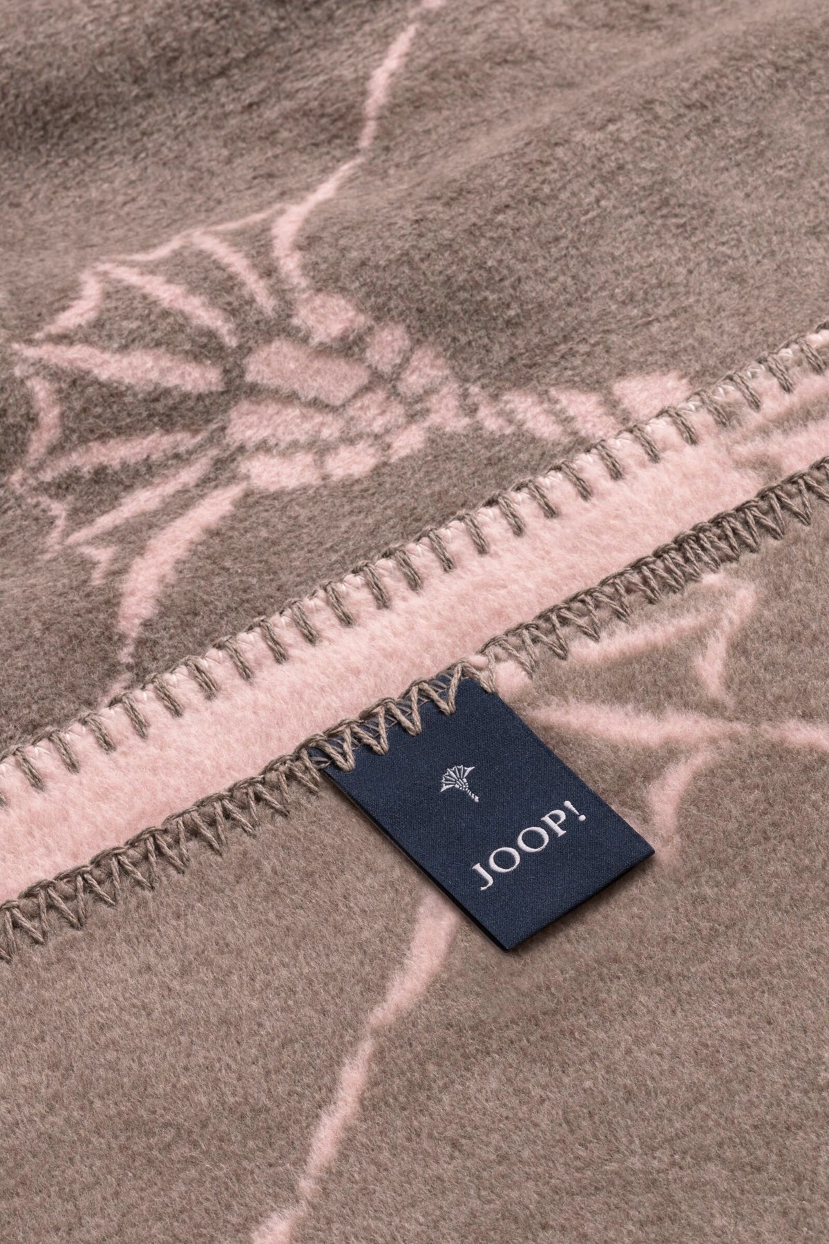 JOOP! FABRICS COLLECTION Wohndecke CORNFLOWER, 150x200 cm, Lotus-Taupe