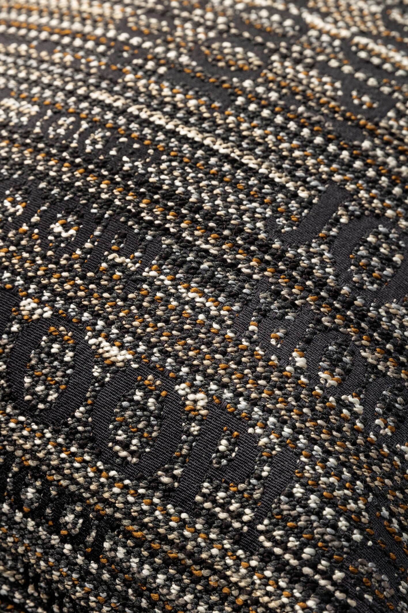 JOOP! FABRICS COLLECTION LOGO STATEMENT Polsterkissen mit Vließfüllung 50x50 cm, Kiesel