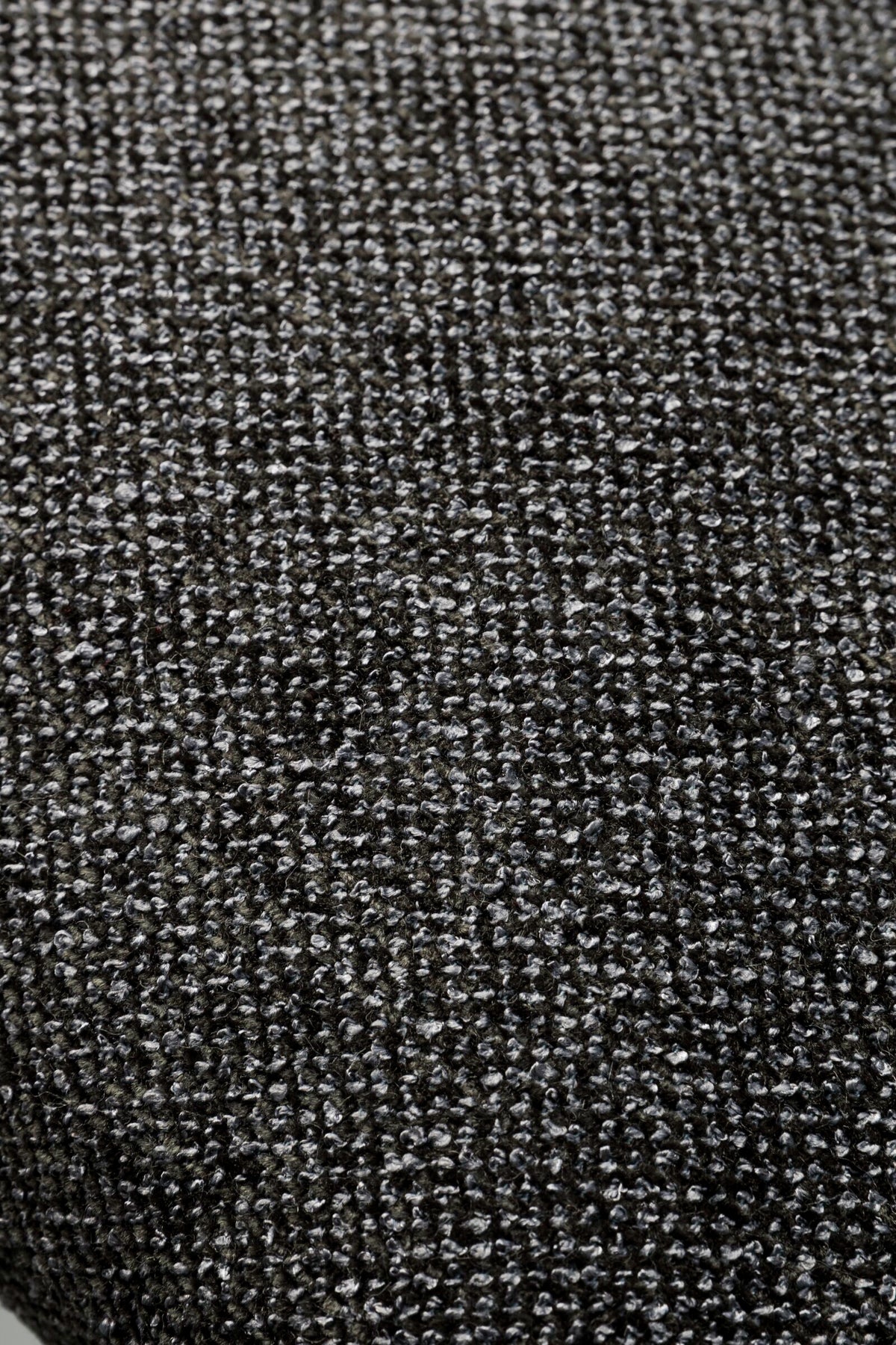 JOOP! FABRICS COLLECTION NOBEL Polsterkissen mit Vliesfüllung 60x60 cm, Cola