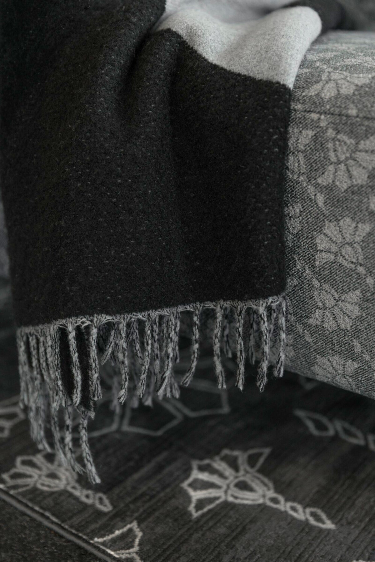 JOOP! FABRICS STUDIO 001 Plaid 140x180 cm, Anthrazit