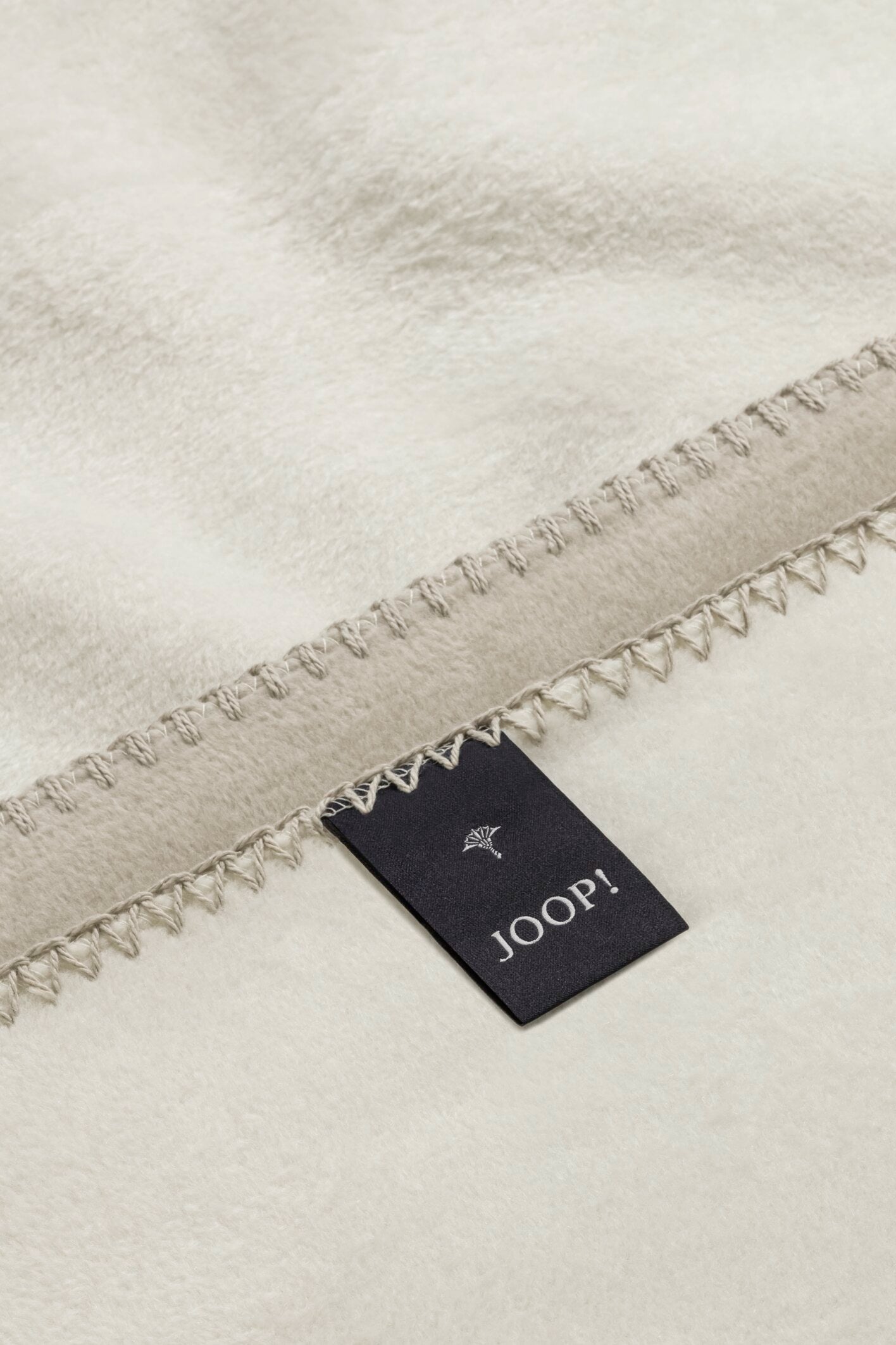 JOOP! FABRICS COLLECTION Wohndecke UNI-DOUBLEFACE, 150x200 cm, Feder-Ecru