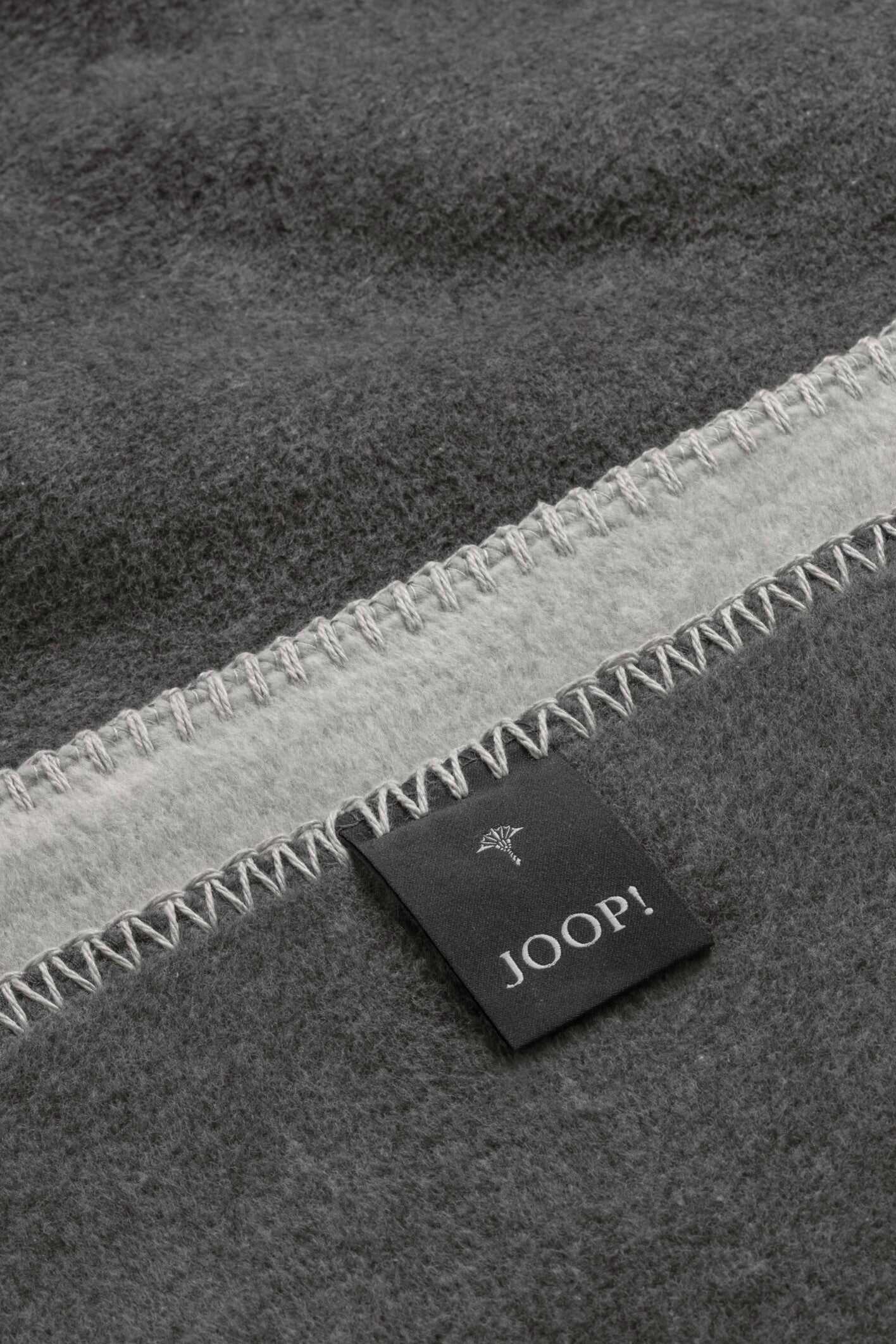 JOOP! FABRICS COLLECTION Wohndecke UNI-DOUBLEFACE, 150x200 cm, Ash-Schiefer