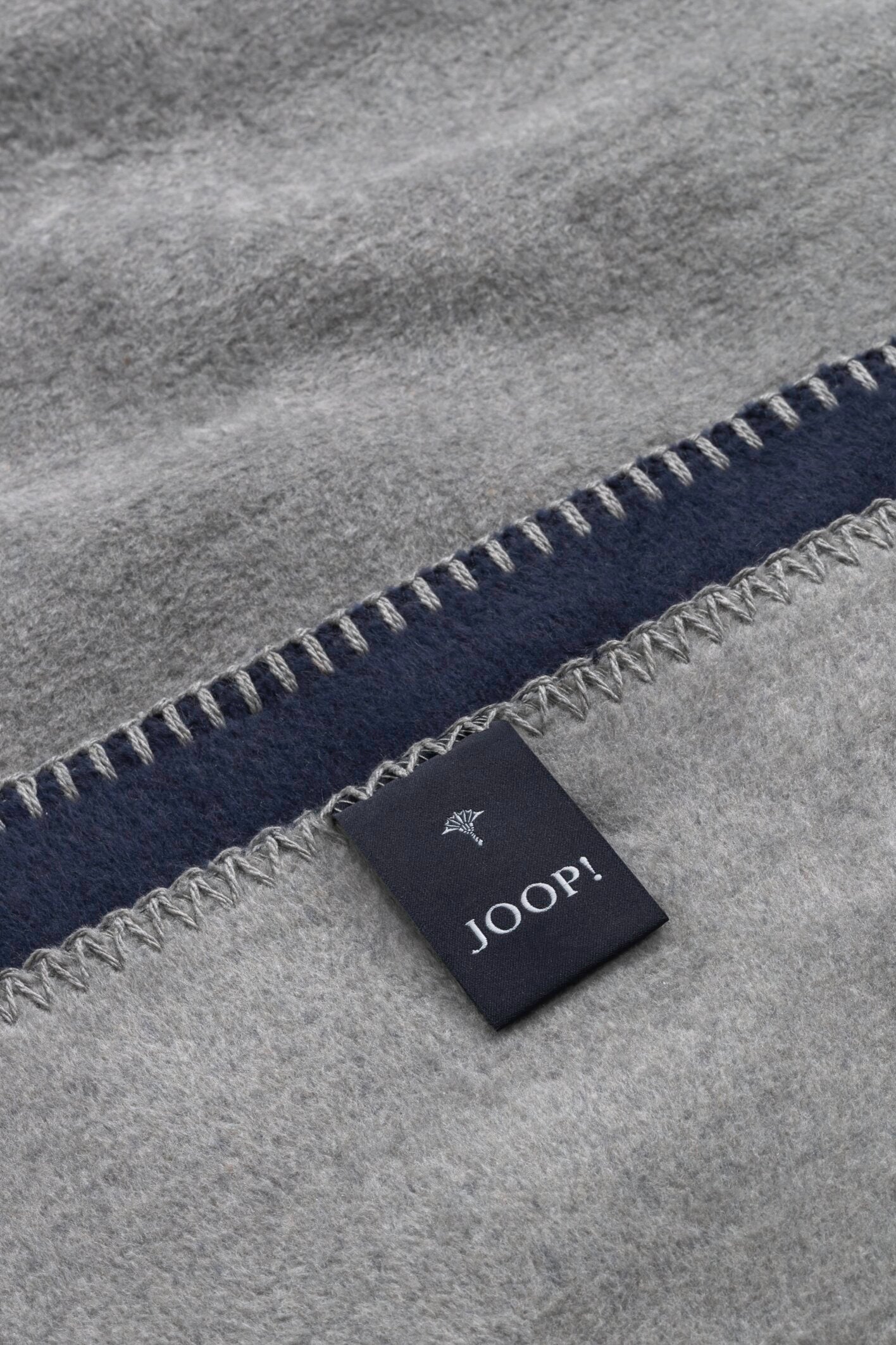 JOOP! FABRICS COLLECTION Wohndecke UNI-DOUBLEFACE, 150x200 cm, Marine-Graphit