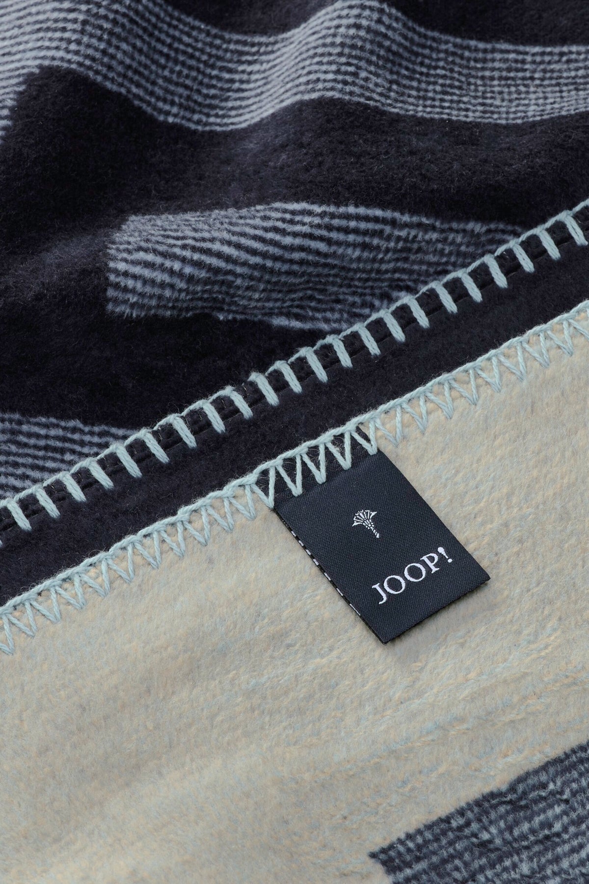 JOOP! BARS Wohndecke 150x200 cm, Navy
