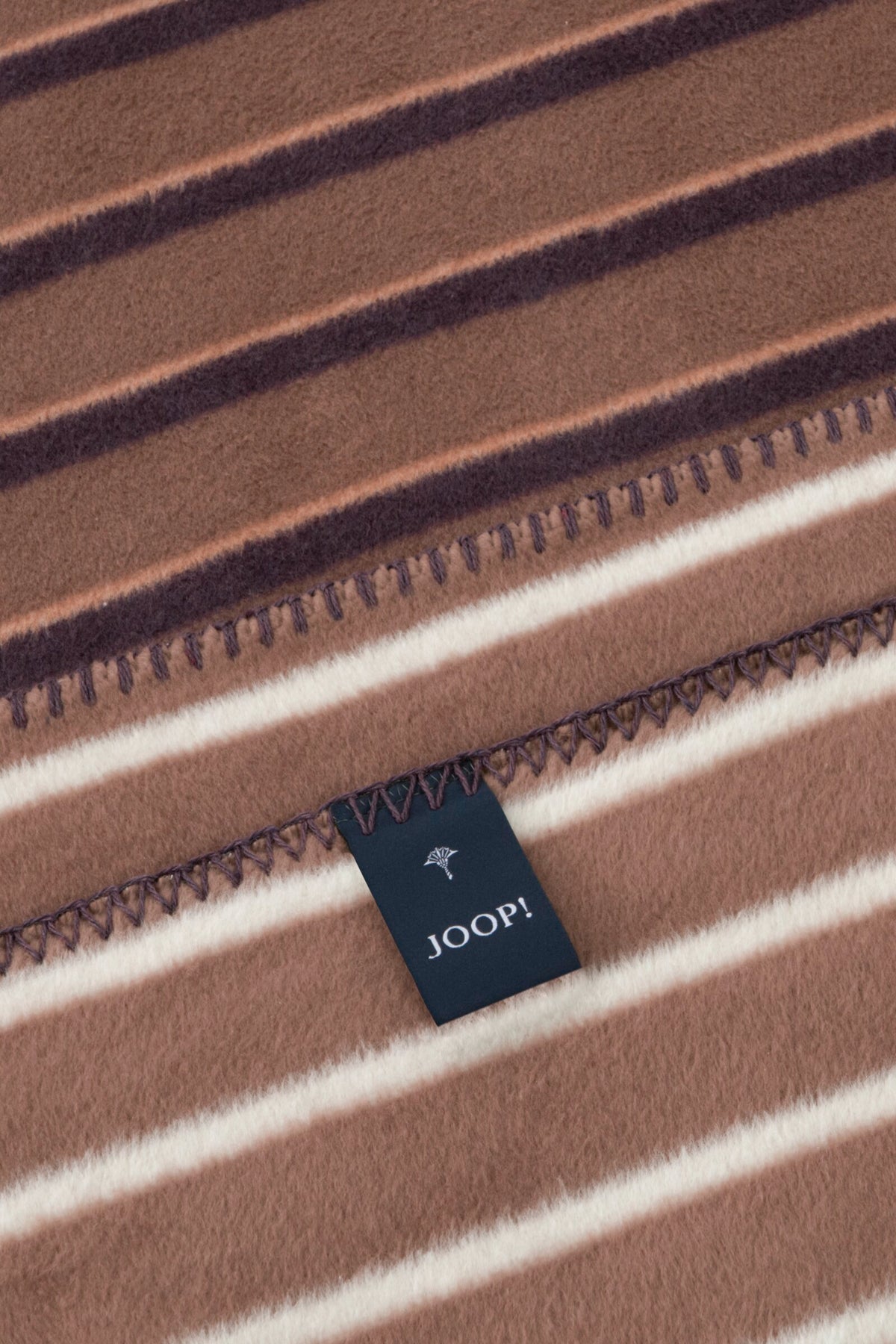 JOOP! DIVIDED Wohndecke 150x200 cm, Karamell