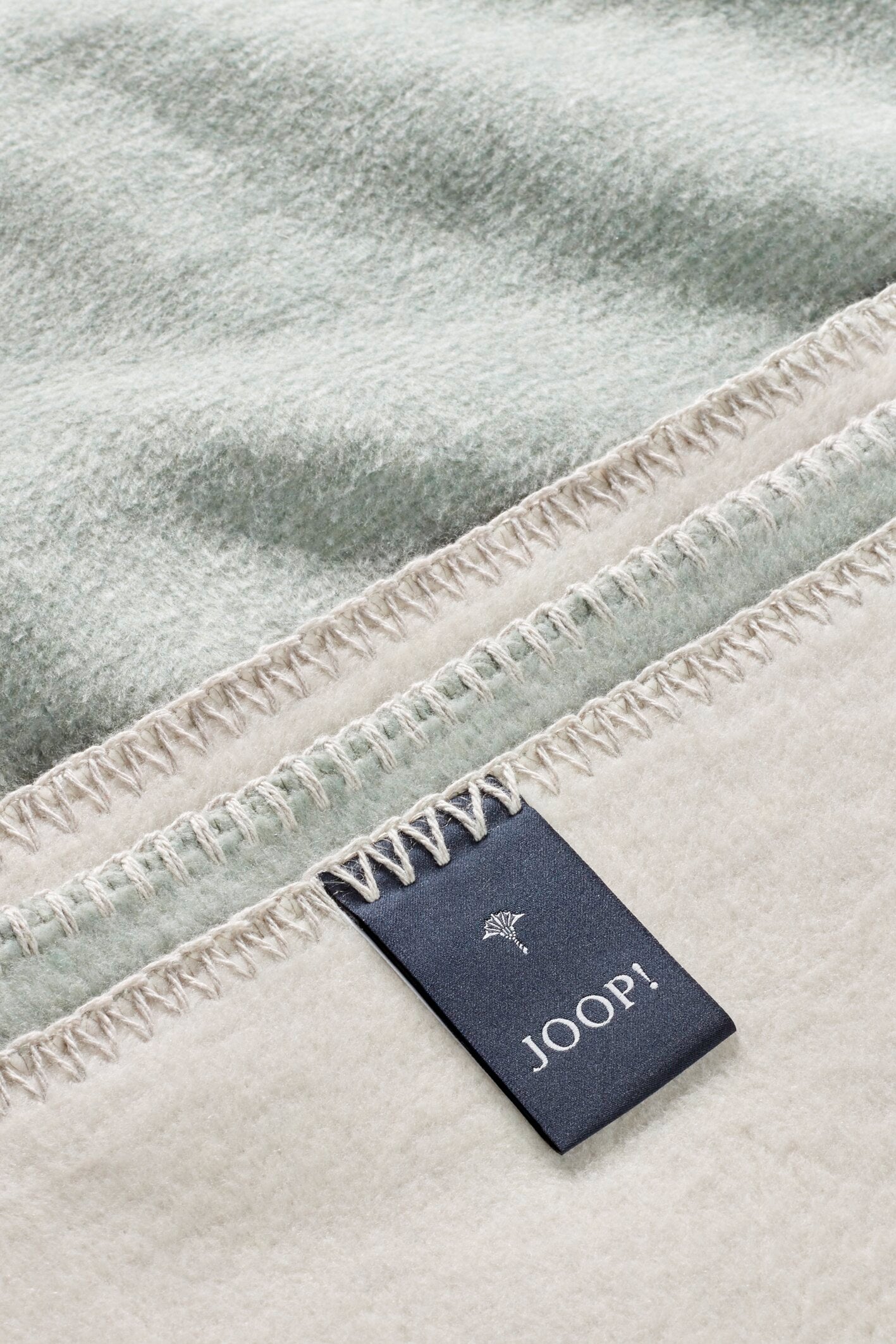 JOOP! MELANGE-DOUBLEFACE Wohndecke 150x200 cm, Jade-Natur