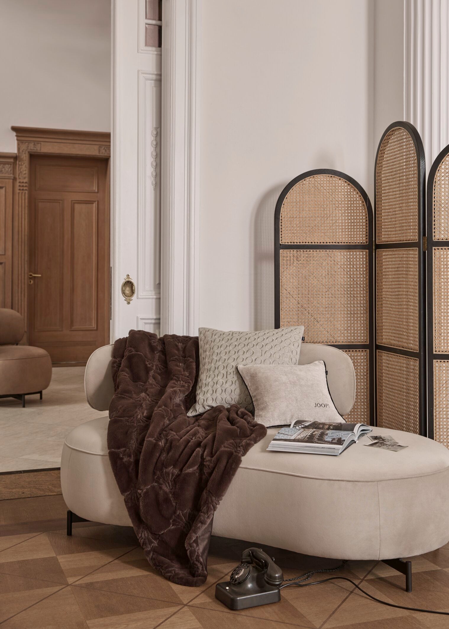 JOOP! COZY CORNFLOWER Plaid 130x170 cm, Umbra