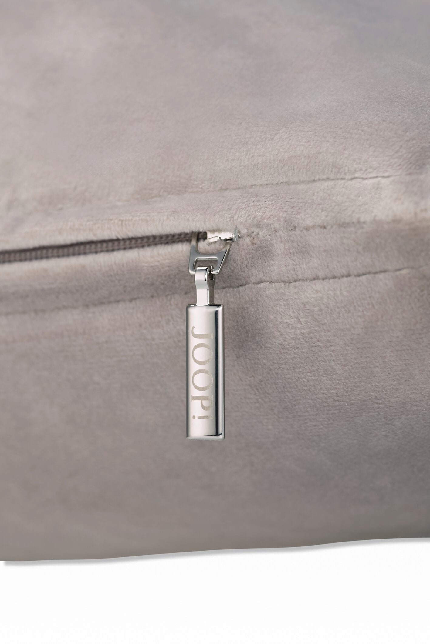 JOOP! COZY Zierkissenhülle 40x40 cm, Silbergrau