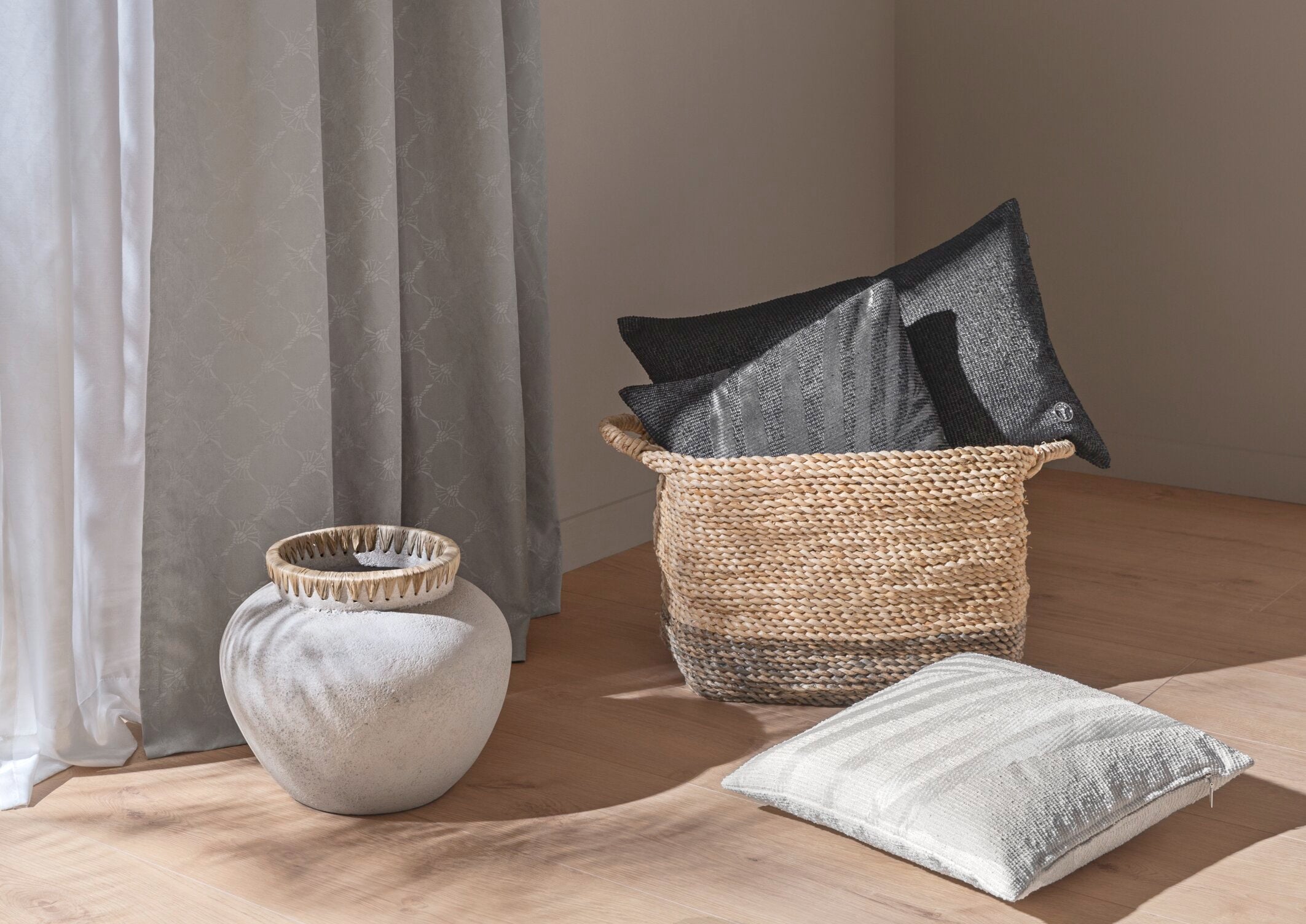 JOOP! LEAF Zierkissenhülle 40x40 cm, Creme