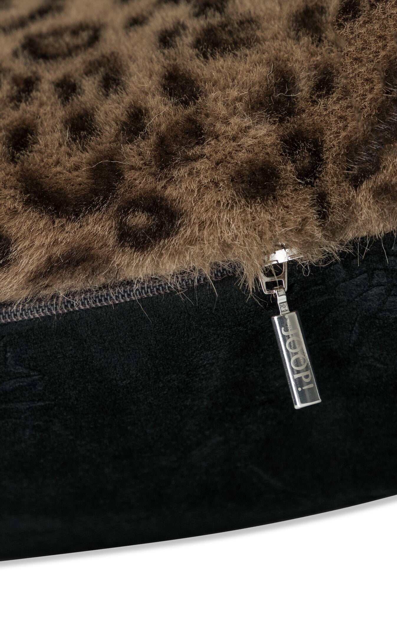 JOOP! LEONESSE Zierkissenhülle 40x60 cm, Umbra