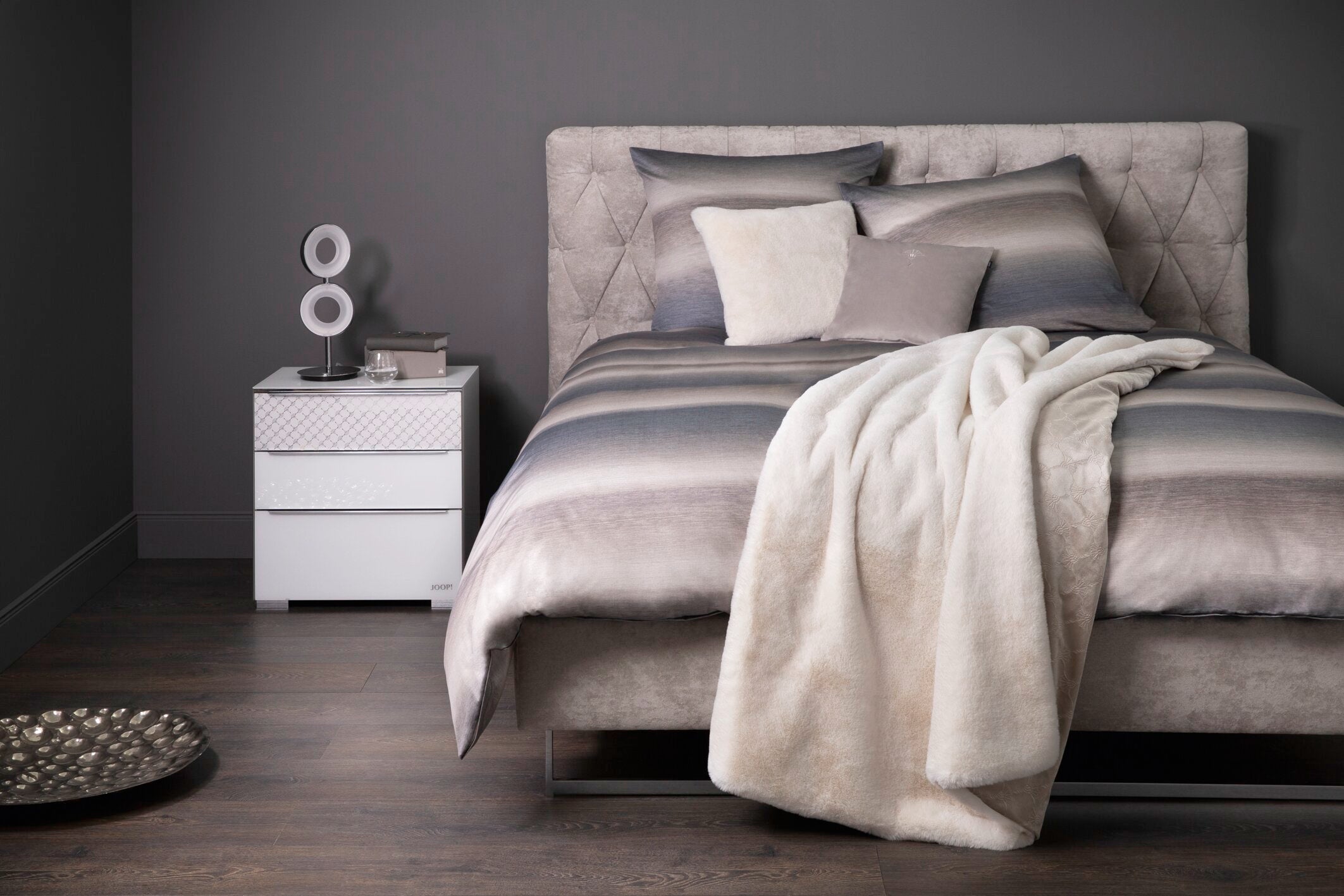 JOOP! SMOOTH Zierkissenhülle 45x45 cm, Weiß