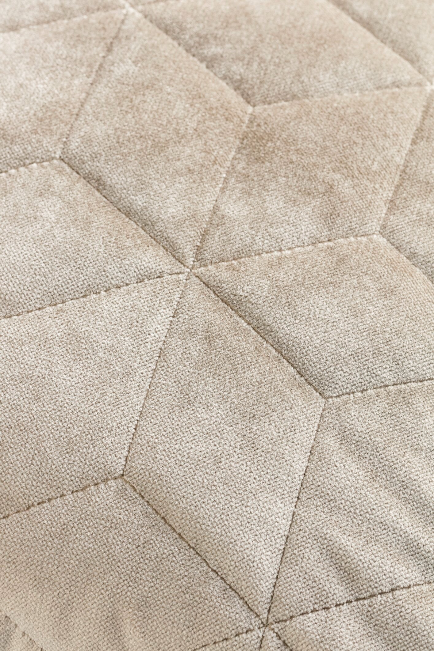 JOOP! VELVETY Zierkissenhülle 45x45 cm, Beige