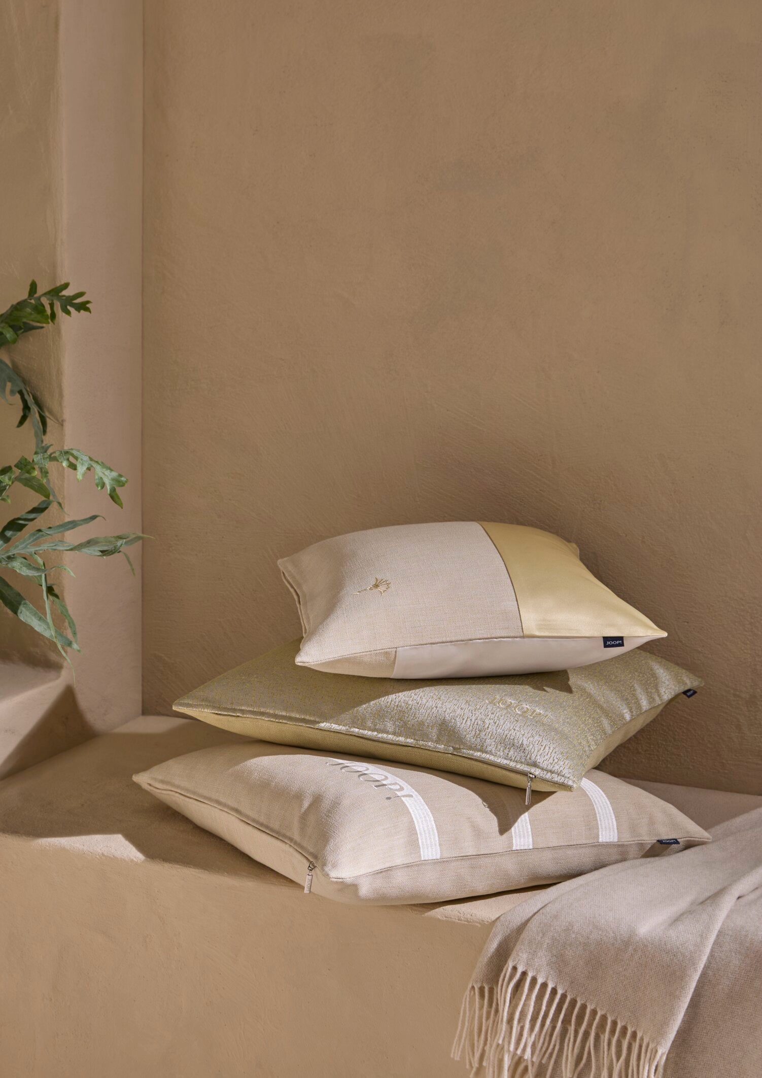 JOOP! VIBRANCE Zierkissenhülle 50x50 cm, Vanille